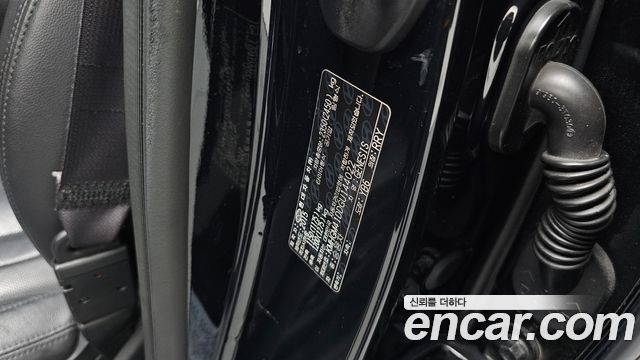Hyundai Genesis 2016 — photo 34