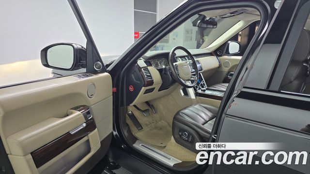 Land Rover Range Rover 2016 — photo 10