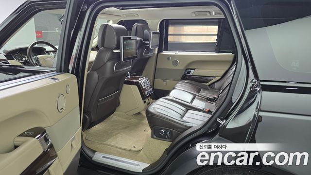 Land Rover Range Rover 2016 — photo 11