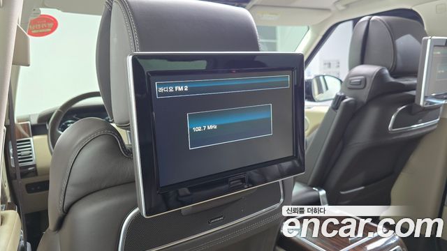 Land Rover Range Rover 2016 — photo 17