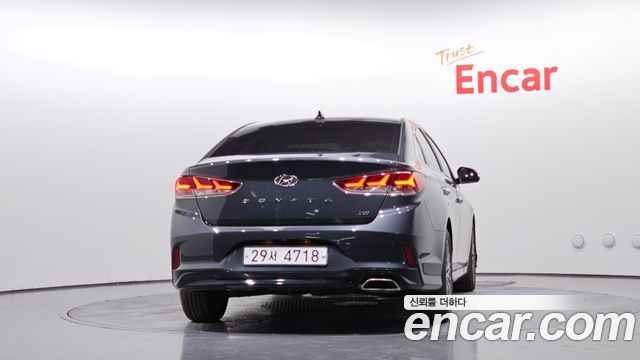 Hyundai Sonata 2018 — photo 4