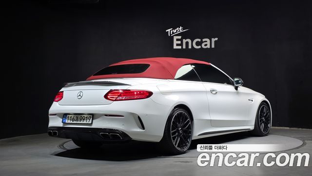 Mercedes-Benz C-Class 2018 — photo 2