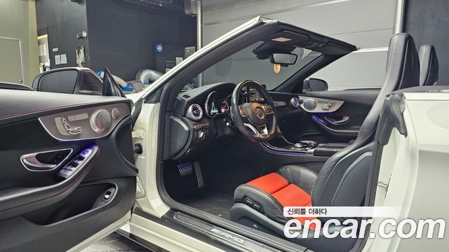 Mercedes-Benz C-Class 2018 — photo 13
