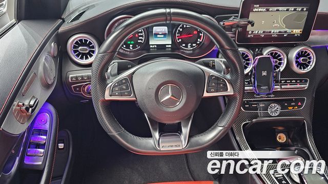 Mercedes-Benz C-Class 2018 — photo 19