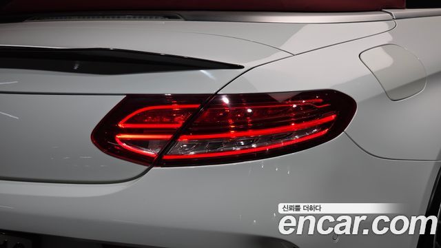 Mercedes-Benz C-Class 2018 — photo 9