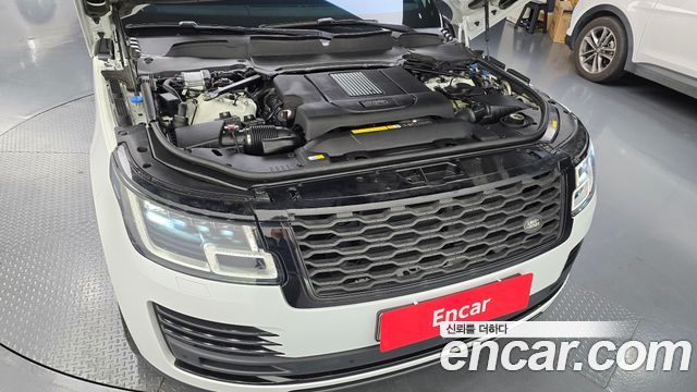 Land Rover Range Rover 2020 — photo 6
