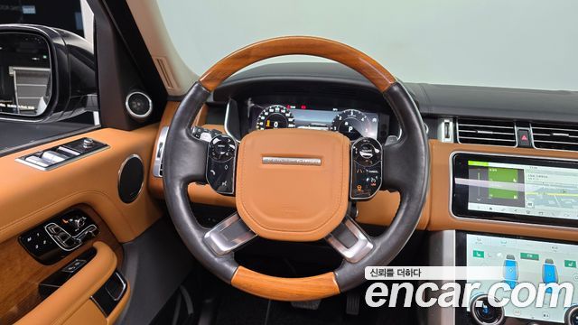 Land Rover Range Rover 2020 — photo 13