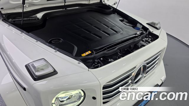 Mercedes-Benz G-Class 2025 — photo 6
