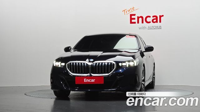 BMW 5-Series 2025 — photo 3