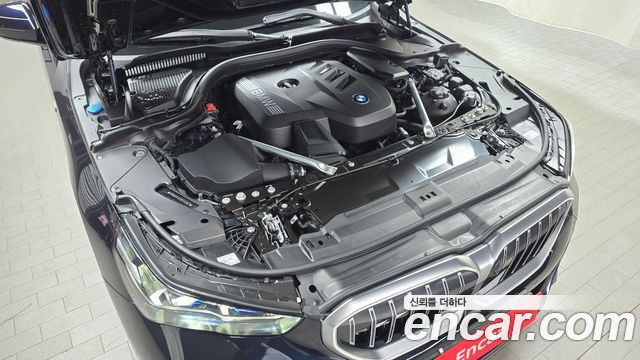 BMW 5-Series 2025 — photo 6