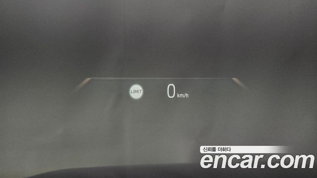 BMW 5-Series 2025 — photo 21