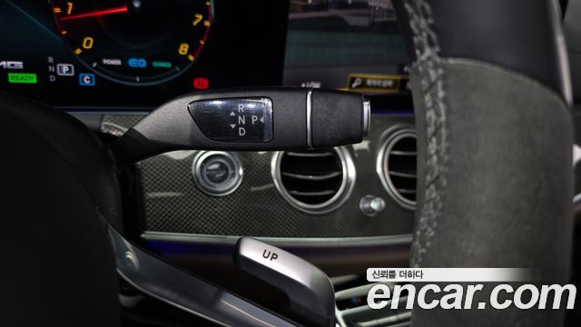 Mercedes-Benz E-Class 2021 — photo 12