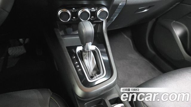 Renault Korea XM3 2024 — photo 12