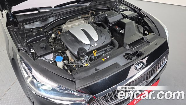 Kia K7 2016 — photo 6