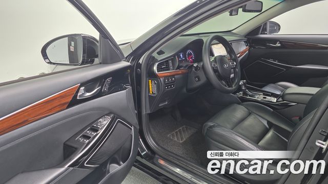 Kia K7 2016 — photo 11