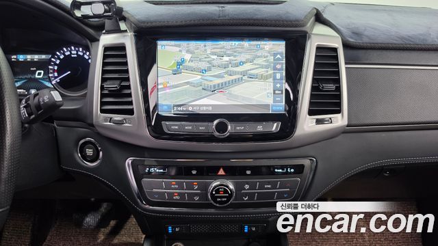 KG Mobility Rexton 2019 — photo 18