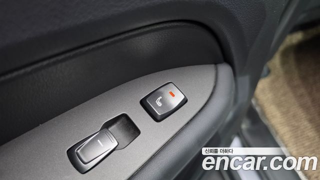 KG Mobility Rexton 2019 — photo 25