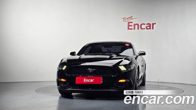Ford Mustang 2017 — photo 3