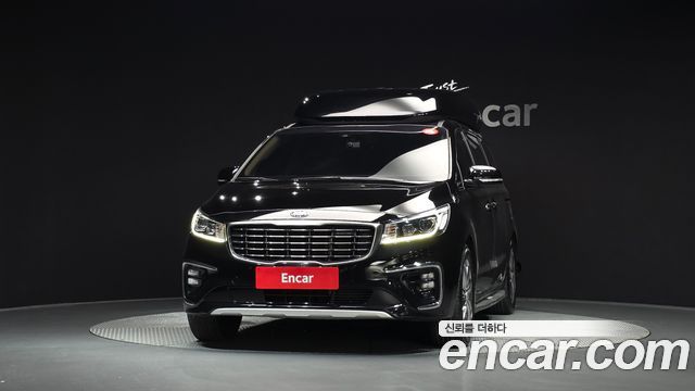 Kia Canival 2019 — photo 3