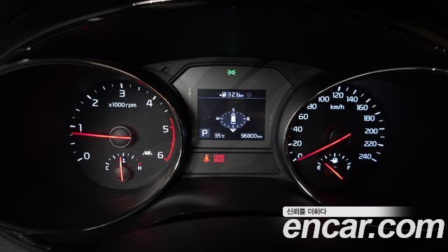 Kia Canival 2019 — photo 11