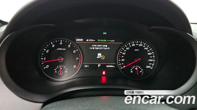 Kia Stinger 2019 — photo 11