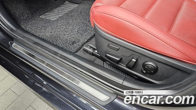 Kia Stinger 2019 — photo 34