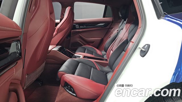 Porsche Panamera 2026 — photo 18