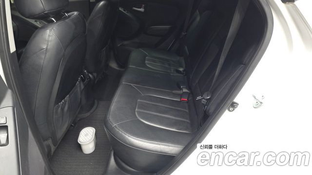 Hyundai Tucson 2014 — photo 18