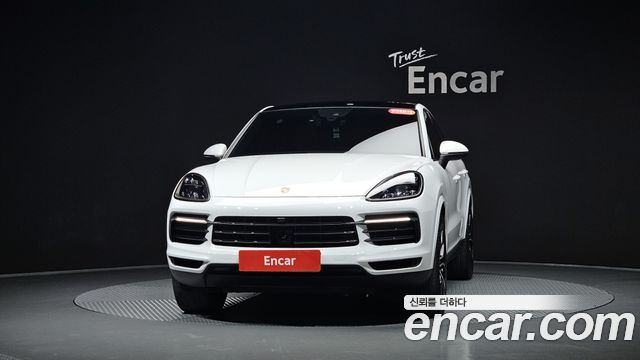 Porsche Cayenne 2020 — photo 3