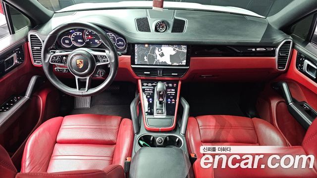 Porsche Cayenne 2020 — photo 10