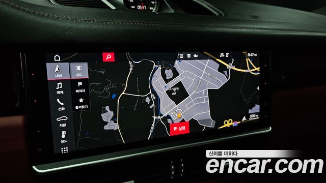 Porsche Cayenne 2020 — photo 20