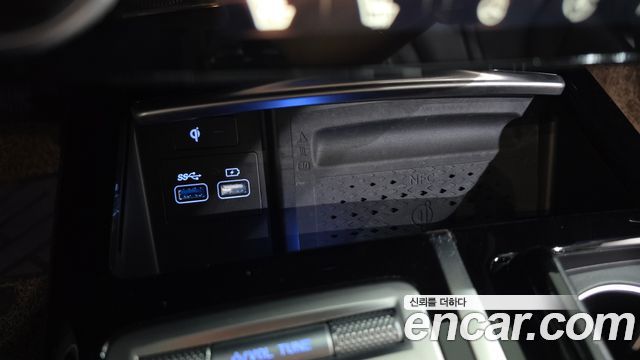 Genesis G80 2021 — photo 19