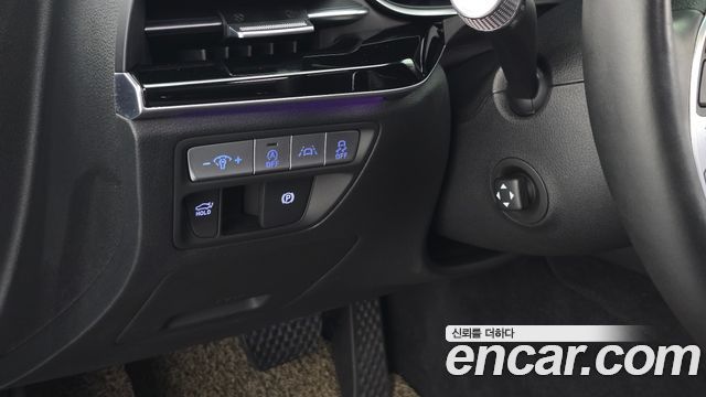 Genesis G80 2021 — photo 28