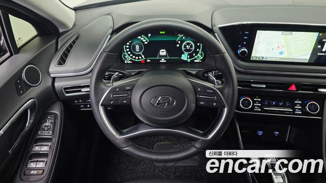 Hyundai Sonata 2023 — photo 19