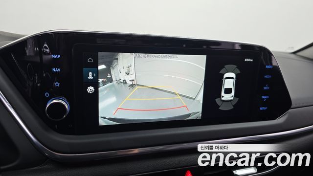 Hyundai Sonata 2023 — photo 20