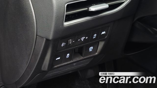 Hyundai Sonata 2023 — photo 25
