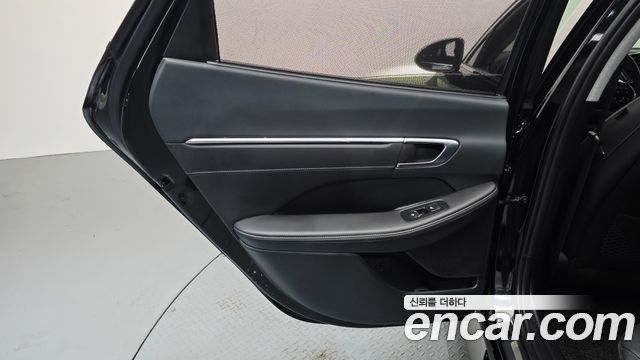 Hyundai Sonata 2023 — photo 15