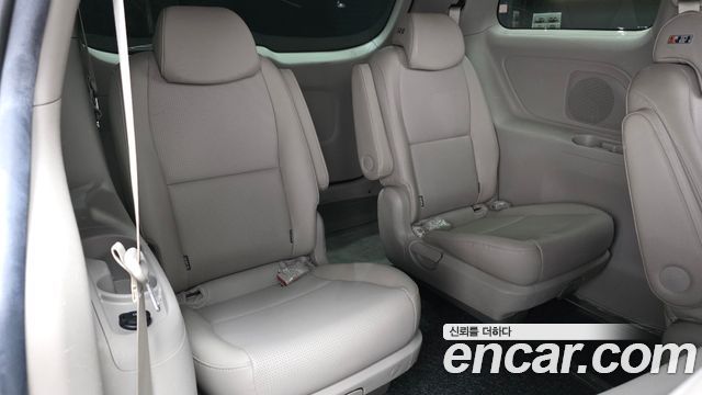 Kia Canival 2019 — photo 19