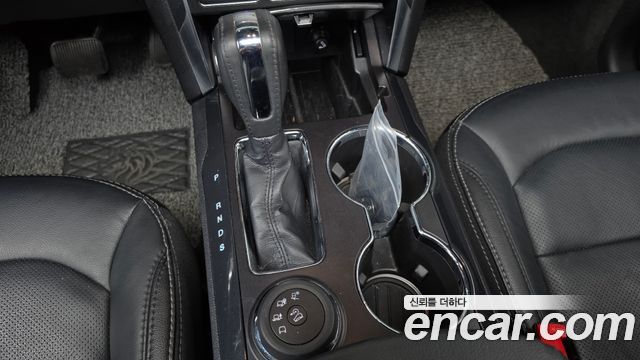 Ford Explorer 2018 — photo 9