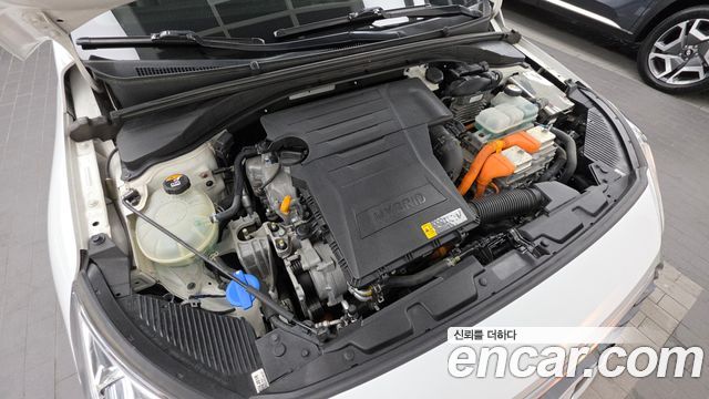 Hyundai Ioniq 2020 — photo 6