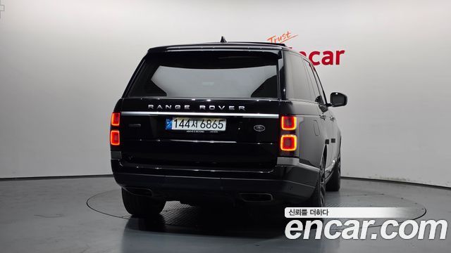 Land Rover Range Rover 2020 — photo 4