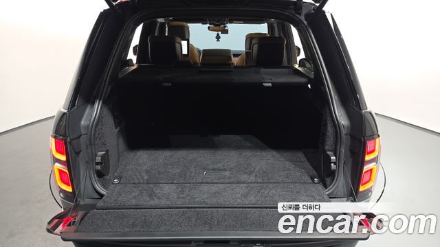 Land Rover Range Rover 2020 — photo 24