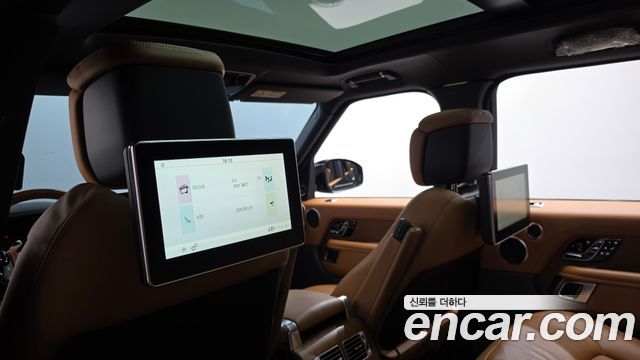 Land Rover Range Rover 2020 — photo 31
