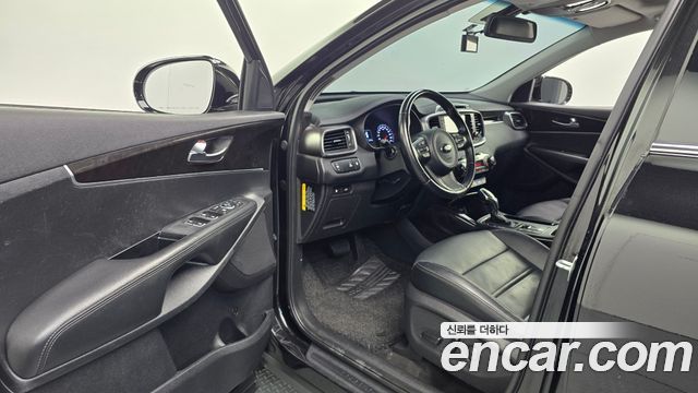 Kia Sorento 2015 — photo 13