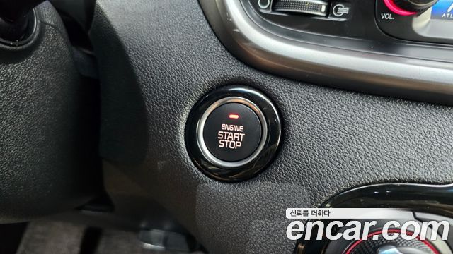 Kia Sorento 2015 — photo 28