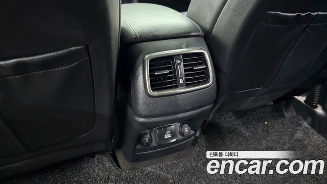 Kia Sorento 2015 — photo 31