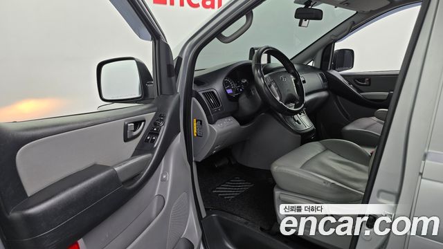 Hyundai Starex 2020 — photo 13
