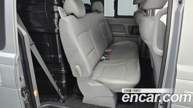 Hyundai Starex 2020 — photo 18