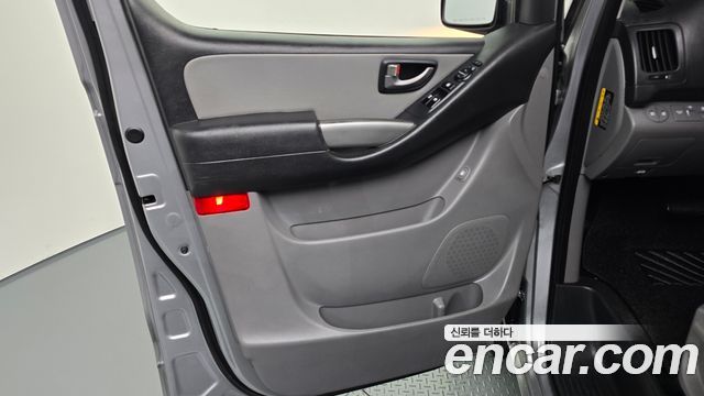 Hyundai Starex 2020 — photo 14