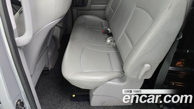 Hyundai Starex 2020 — photo 16